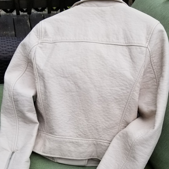 NWT - Forever 21 Faux Leather Biker Jacket - Picture 9 of 12